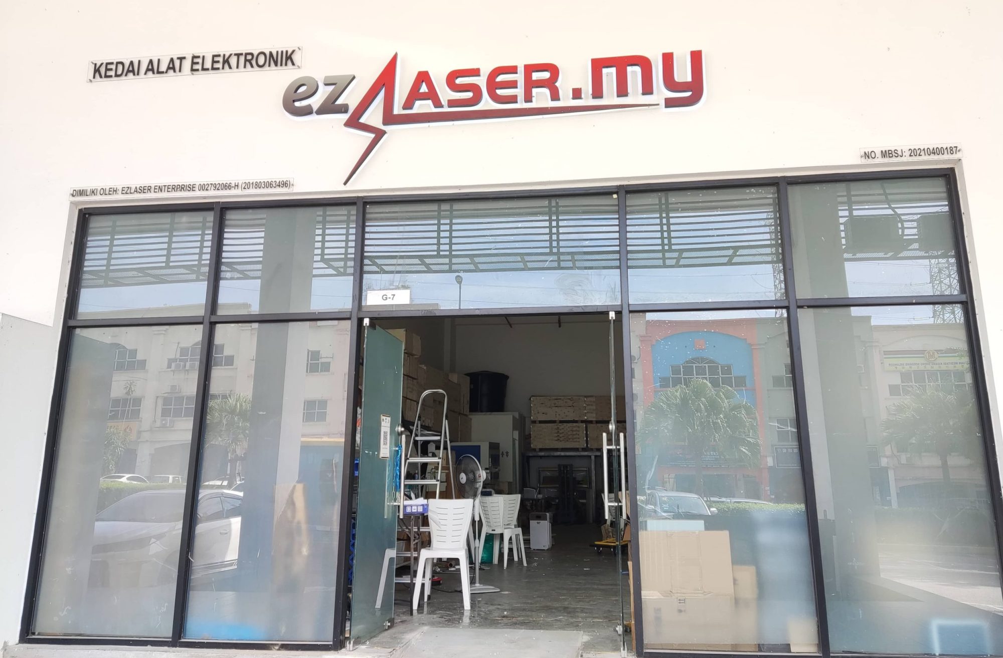 ezLASER.my Kuala Lumpur / Selangor branch storefront